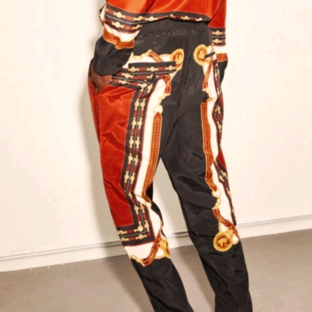 Ankle pants